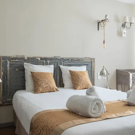 La Chouette Des Ducs, En Hypercentre *